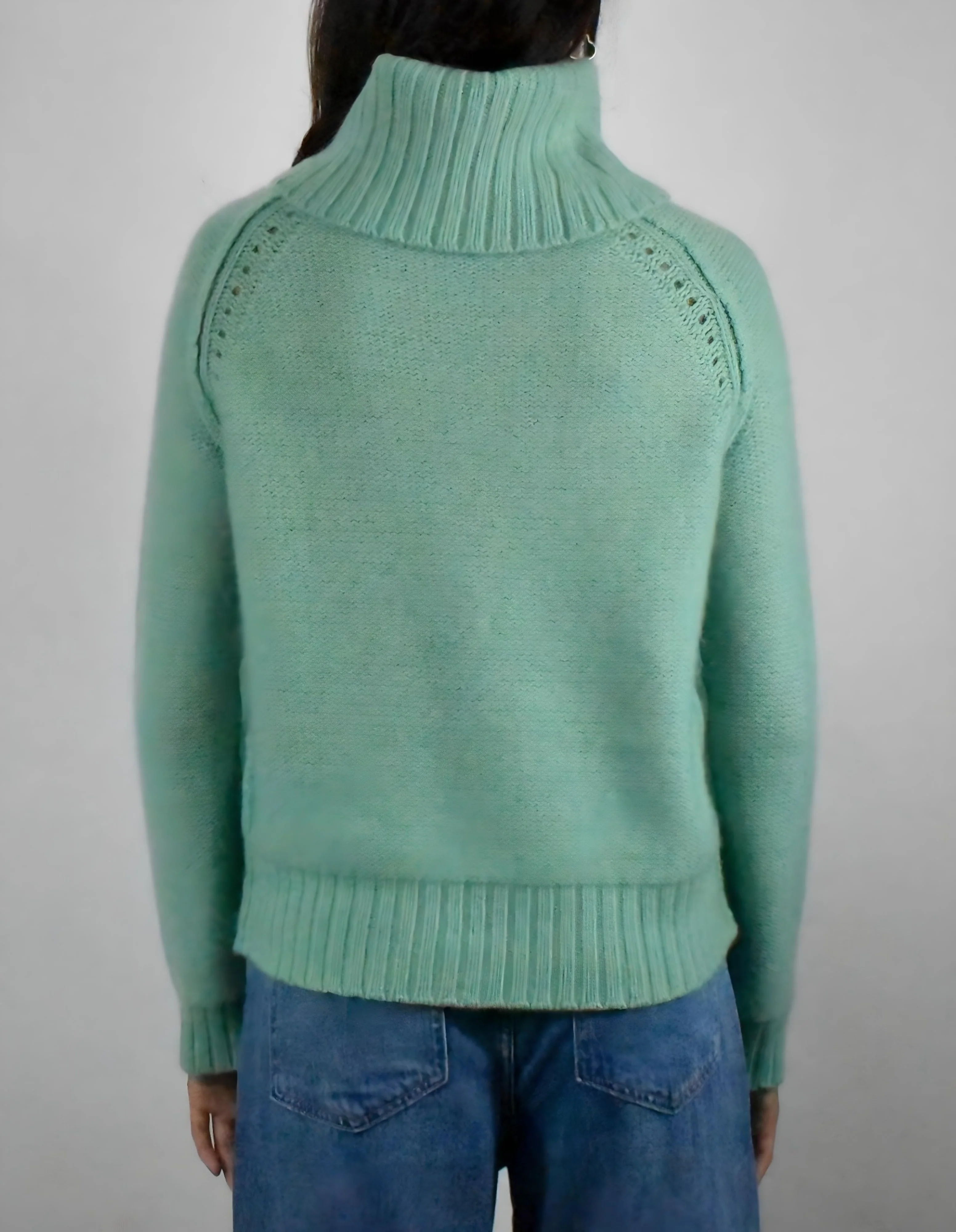 Chunky Cozy Cashmere Luxe Turtleneck - Image 5