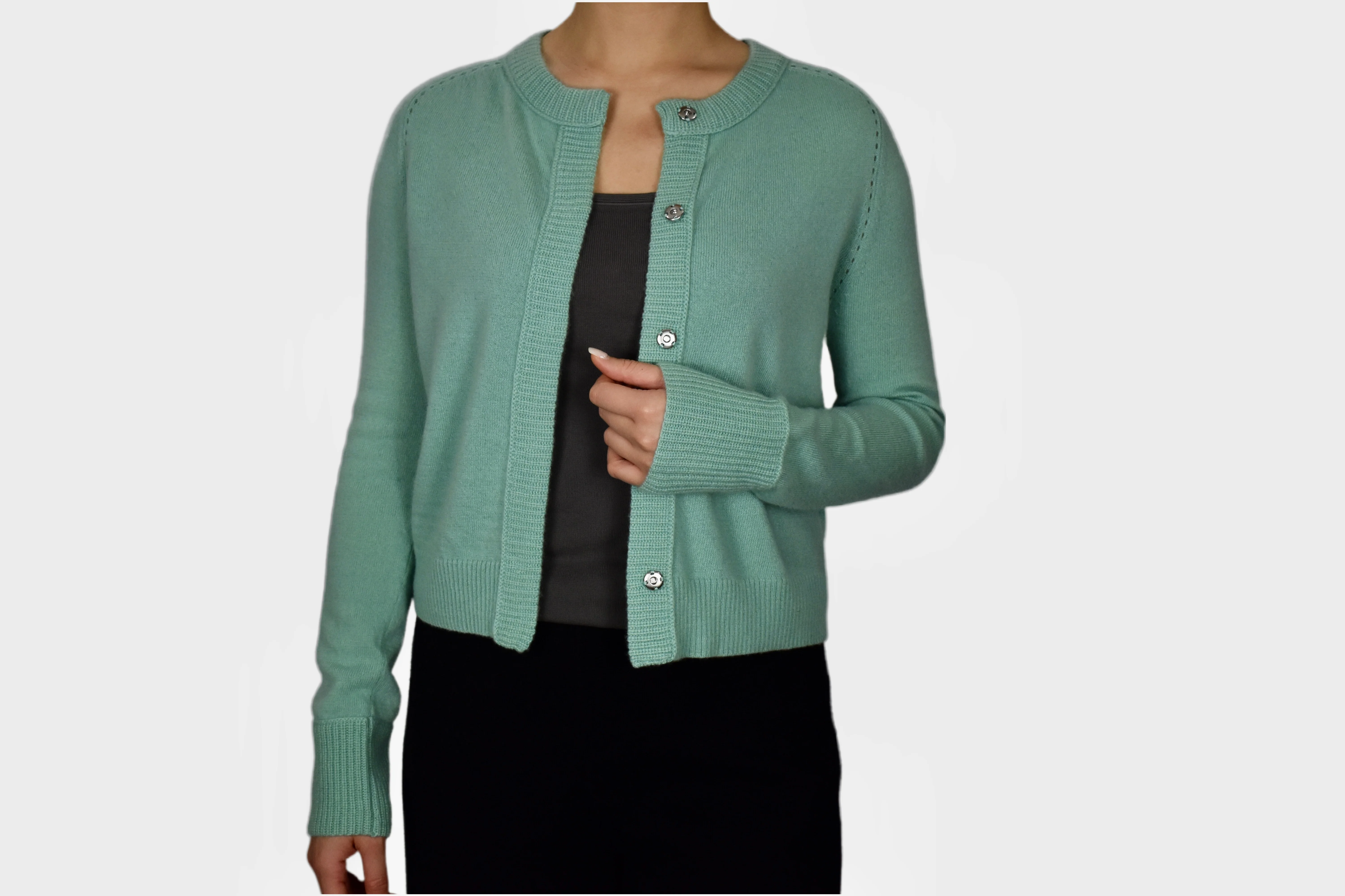 100% Cashmere Snap Buttons Cardigan - Image 4